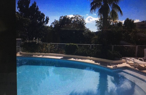 Mandelieu-La-Napoule Apartment | LUXURY NEWRENOWATED 2 BED APARTMENT WITH LARGE TERRACE & CLOSE TO SWIMMING POOL