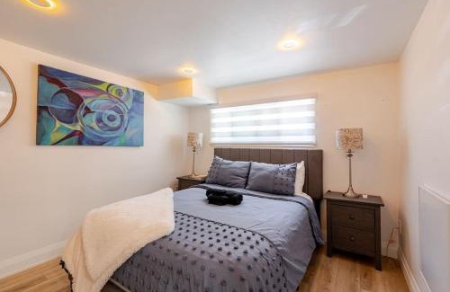 Kitchener Apartment | Luxury New Spacious Apartment - Country Hills, Kitchener