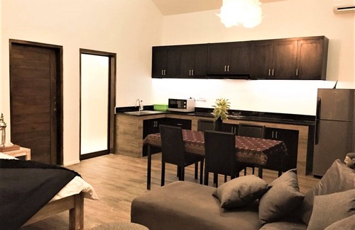 Umalas Apartment | Luxury Nomad studio❤7" BEACH❤20MBps WIFI❤Parking❤Daily HK