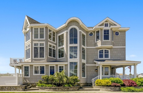 Southend House | Luxury Ocean Front Mansion with Heated Pool, Elevator, Grill and Suites Galore