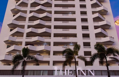 Zona Dorada Apartment | Luxury Oceanfront 2BR-3BA at the Inn at Mazatlan for Carnival 2026 Feb 9-23