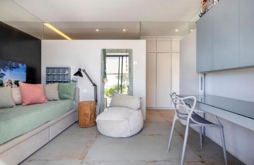 Oeiras House | Luxury Penthouse Caxias View