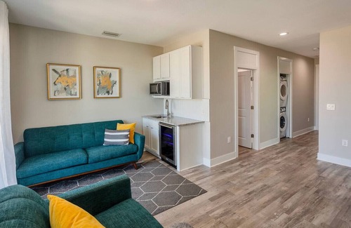 Madeira Beach Apartment | Luxury Pool Home/Golf Cart