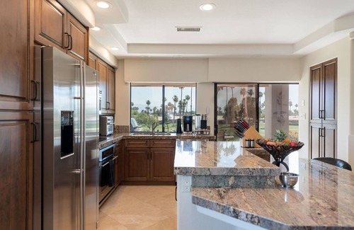 Palm Desert Condo | LUXURY "Premium Upgraded" PALM DESERT CA