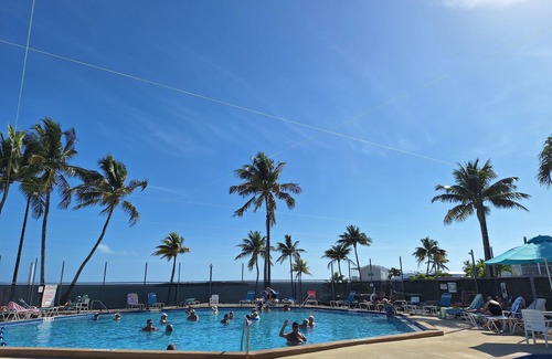 Cudjoe Key Resort | Luxury Pull Thru Rv lot with access to all the Resorts amenities!