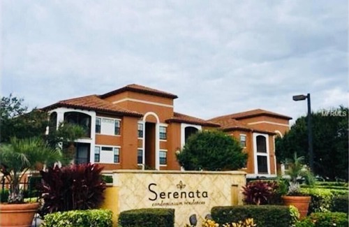 Sarasota Condo | Luxury resort-style 2 Br 2 Bath, pool, tennis court, parking, gym
