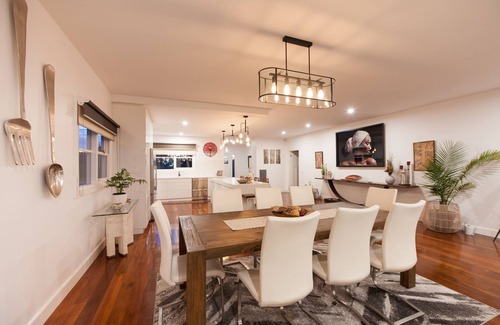 Moama House | Luxury Riverfront Retreat