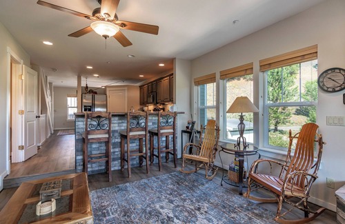 Pagosa Springs House | Luxury Riverwalk Townhome Overlooking The River, Hot Tub, A/C, Close To Town.