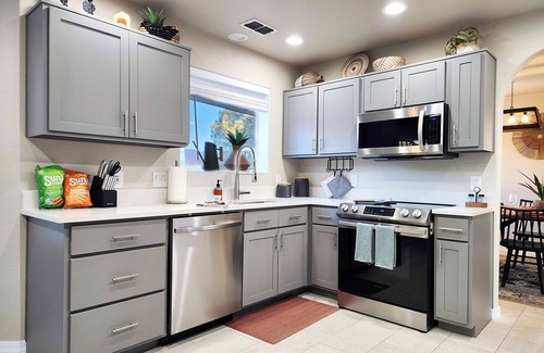 Page House | Luxury Sage House @ Lake Powell+Game Room+Parking+Firepit+Outdoor Oasis