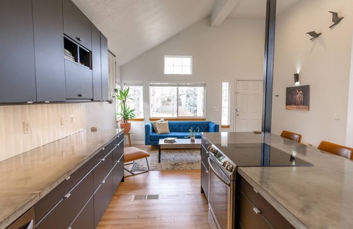 Longmont House | Luxury Smart Home | 10minutes to Boulder | 5Star Verified Airbnb PLUS
