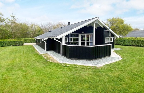 Bork Havn House | Luxury Spa Retreat in Bork - By Traum Ferienwohnungen