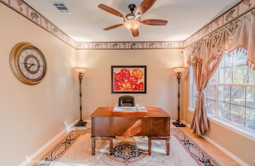 Far North Dallas House | Luxury, Spacious 4000 SF, 5 BR, 4.5 baths all en-suite, great location