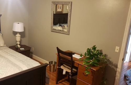 Huntcliff House | Luxury spacious two bedrooms, one bathroom with fast Wi-Fi