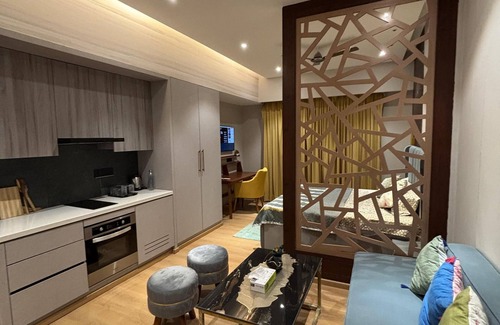 Greater Noida Apartment | Luxury Studio at Vaelora Stay