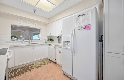 Palm Coast Condo | Luxury top floor beachfront view