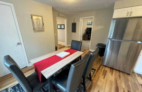 Nelsonville Cottage | Luxury Vacation Rental Home with Hot Tub near Hocking Hills - 1st Choice Lodging
