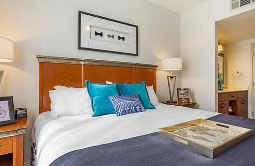 Las Vegas Resort | Luxury Vegas Resort - Formula 1 Weekend - 4 NightsnNo Resort Fee!