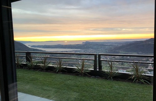 Villanuova sul Clisi House | Luxury VIEW LAKE Elegant Villa in the Salò area with private pool and lake view