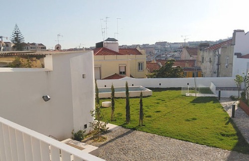 Socorro Apartment | Luxury & View in the heart of Lisbon with Swimming Pool & Garden - RH AURA 19