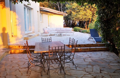 Connaux Villa | Luxury Villa 180m² with Swimming Pool, Jacuzzi & Panoramic View - Gard Provence