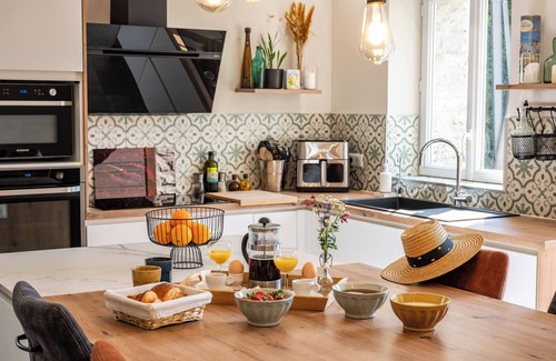 Carcassonne House | LUXURY VILLA: choose the exceptional, facing the Medieval City of Carcassonne