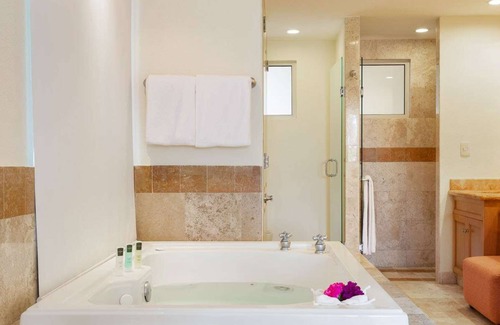 El Tezal Resort | Luxury Villa Del Arco 5 Star Resort/Spa-1-Bedroom Suite accommodation