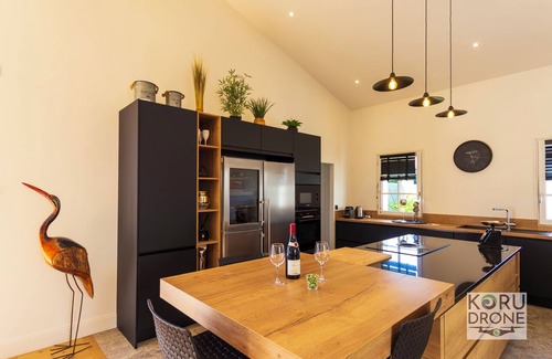 Sainte-Marie-de-Re Villa | Luxury villa heated pool sauna jacuzzi petanque court-5mn from La Noue center