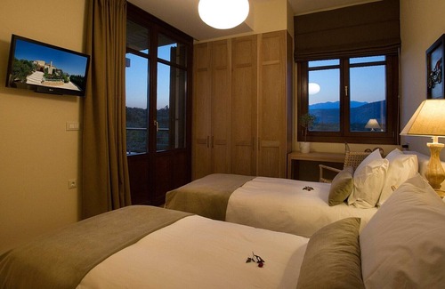 Minothiana Villa | Luxury villa in NW Crete with heated pool