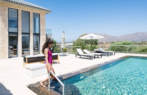 Tersanas Villa | Luxury villa in the charming Akrotiri peninsula
