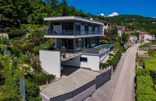 Opatija Villa | Luxury Villa The View in Opatija for 12 people with incredible sea view & wellness