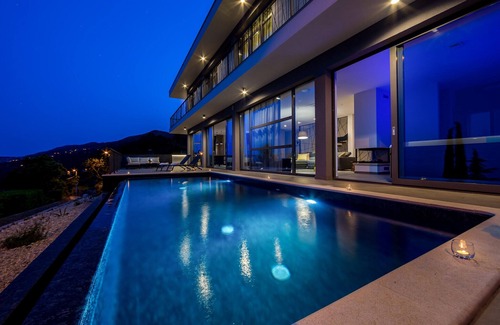 Opatija Villa | Luxury Villa The View in Opatija for 12 people with incredible sea view & wellness
