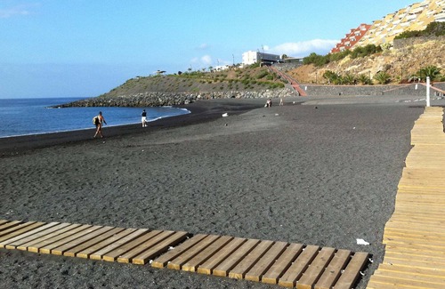 Radazul Villa | Luxury villa with pool and full gym 500m from the beach and marina