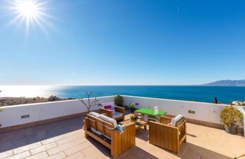 El Candado Villa | Luxury Villa with swimming pool and amazing views