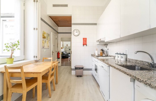 Baixa Apartment | LV Premier Chiado CH3- Views, central, AC, lift