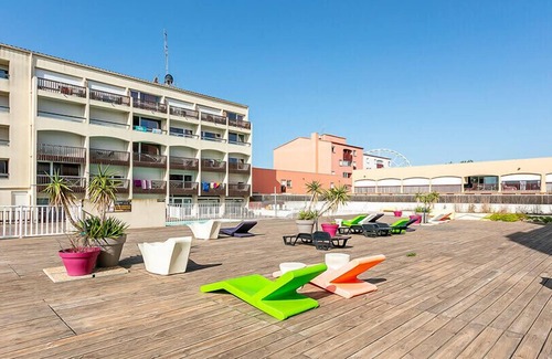 Cap d'Agde Apartment | LVAM - Appartement T3 - 6 personnes - Au coeur du Cap d'Agde - Piscine