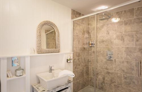 Lyme Regis Hotel | Lyme 1 Hotel