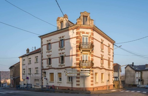 Homecourt Apartment | Mélissa - Bright, modern - Station - WiFi - Stream