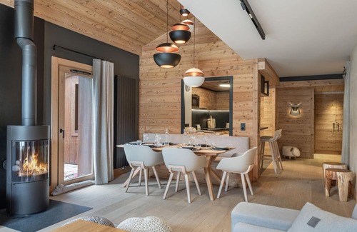 Les Allues Apartment | Méribel: Modern 3-bed apartment, ski-in/ski-out
