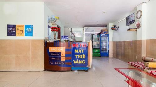 Tan Phu District Hotel | Mặt Trời Vàng Hotel