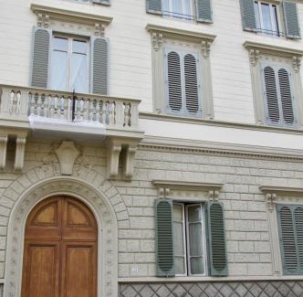 Sant' Ambrogio Apartment | M&G Apartment
