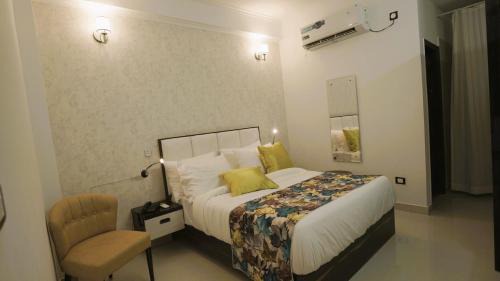 Greater Noida Apartment | M K HOTEL AND RESTAURANT