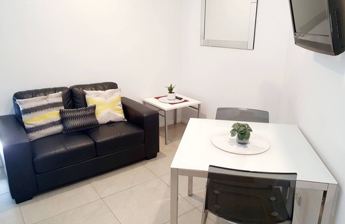 West Perth Apartment | M5 Studio Apartment on Malcolm Street
