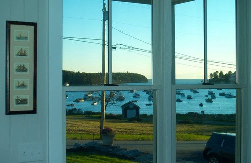 Mid-Coast and Islands House | Mackerel Cove, Bailey Island. Fully Equipped Luxury Home. Sleeps v Comfortable 6