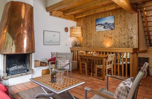 Val-d'Isere Ski Chalet | Madame Vacances Chalet Val Rogoney