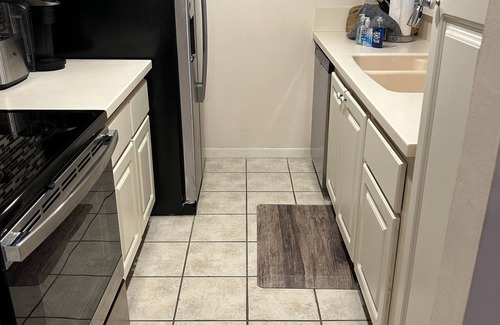 Madeira Beach Condo | Madeira Beach 2BR/1.5B with Boat Slip