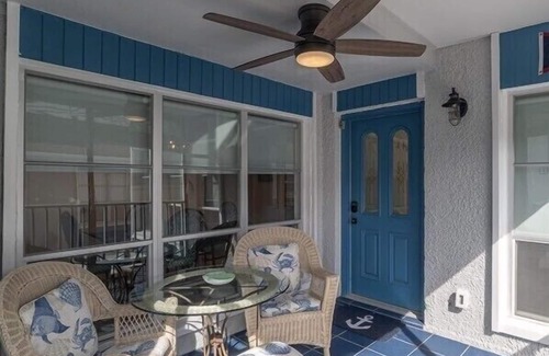 Madeira Beach Condo | Madeira Beach 2BR/1.5B with Boat Slip