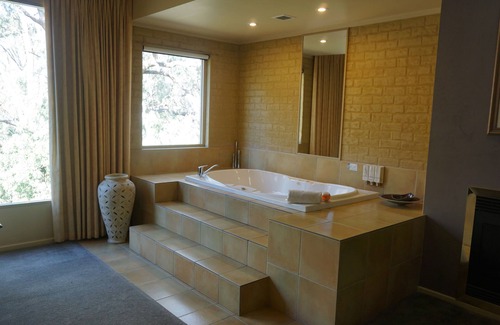 Moama Hotel | Madison Spa Motel - Adults Only