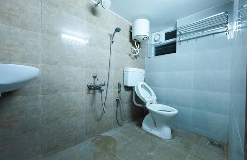 Thousand Lights West Hotel | MADRAS INN - NUNGAMBAKKAM