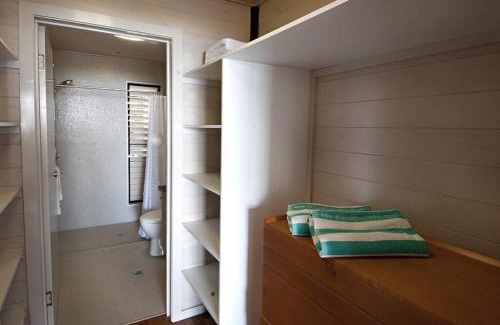 Mission Beach House | Magic Beach House - Absolute Beachfront
