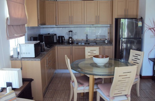 Mae Nam Apartment | Magical, 2 Bedroom Apartment in Beachside Complex